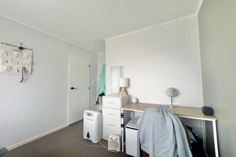 Photo of property in 300 Mitchell Street, Brooklyn, Wellington, 6021