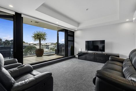 Photo of property in 314 Maunganui Road, Mount Maunganui, 3116