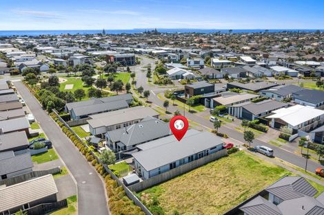 Photo of property in 106 Coast Boulevard, Papamoa Beach, Papamoa, 3118
