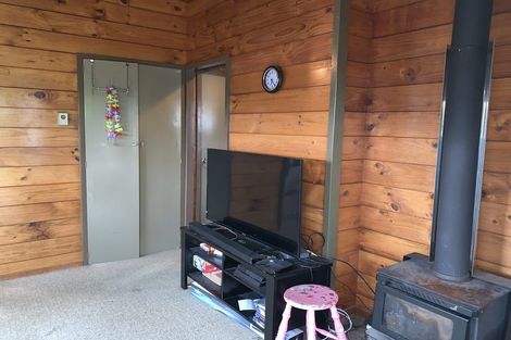 Photo of property in 95f2- Martin Street, Wallaceville, Upper Hutt, 5018