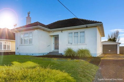 Photo of property in 12 Toi Street, Tawhero, Whanganui, 4501