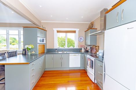 Photo of property in 16 Arthur Street, Pahiatua, 4910