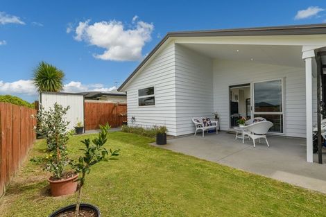 Photo of property in 3 Ponga Place, Papamoa Beach, Papamoa, 3118