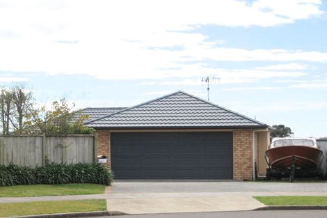 Photo of property in 11 Peregrine Place, Welcome Bay, Tauranga, 3112