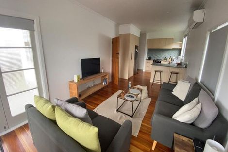 Photo of property in 6 Kenny Avenue, Ahuriri, Napier, 4110