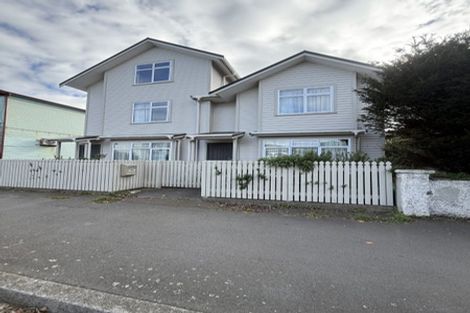 Photo of property in 16 Te Wharepouri Street, Berhampore, Wellington, 6023
