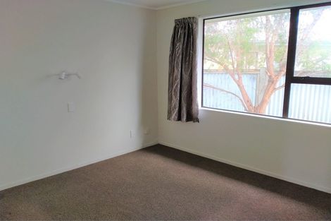 Photo of property in 25 Jeffares Place, Taradale, Napier, 4112