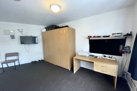 Photo of property in Orange Apartments/victoria Centr, 902/169 The Terrace, Wellington Central, Wellington, 6011