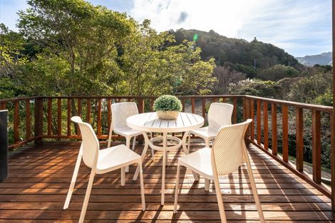 Photo of property in 13 Bendbrook Way, Ngaio, Wellington, 6035