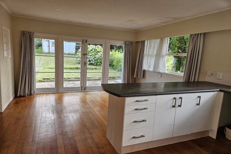 Photo of property in 11 Britton Avenue, Mount Roskill, Auckland, 1041