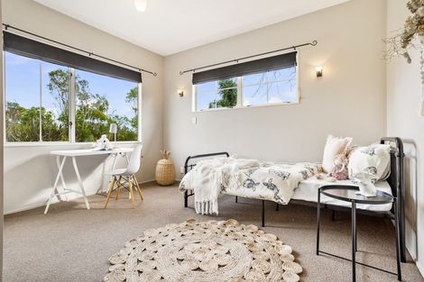 Photo of property in 246 State Highway 16, Kumeu, 0892