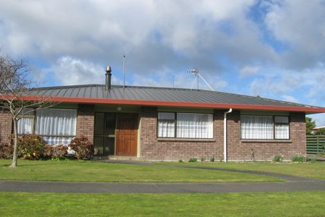 Photo of property in 25 Fiona Crescent, Feilding, 4702
