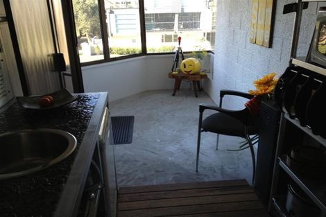 Photo of property in 40 Maunganui Road, Mount Maunganui, 3116