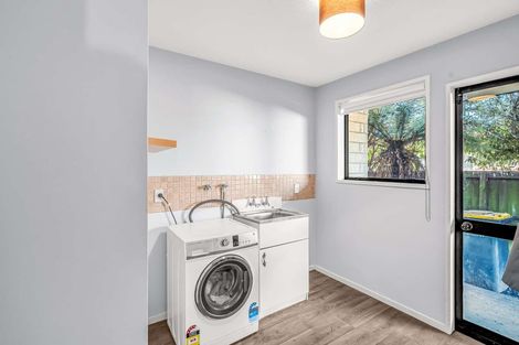 Photo of property in 23 Freebairn Street, Redwood, Christchurch, 8051