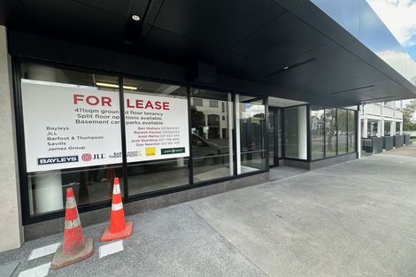 Photo of property in 50d Orams Road, Hillpark, Auckland, 2102