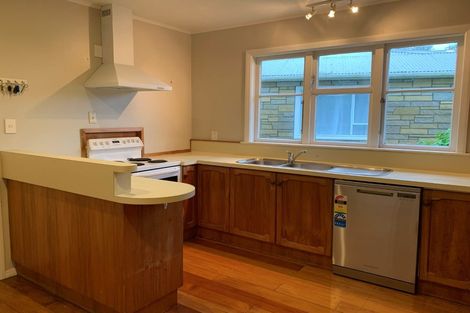 Photo of property in 129 Broderick Road, Johnsonville, Wellington, 6037