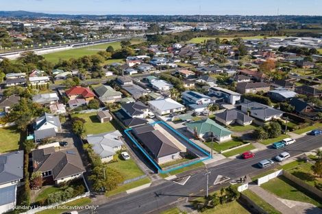 Photo of property in 16a Karamu Street, Te Atatu Peninsula, Auckland, 0610