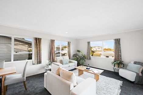 Photo of property in 17 Pygmalion Place, Dinsdale, Hamilton, 3204