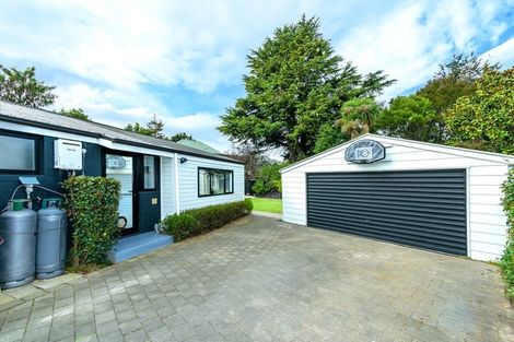 Photo of property in 16 Woodbank Street, Somerfield, Christchurch, 8024