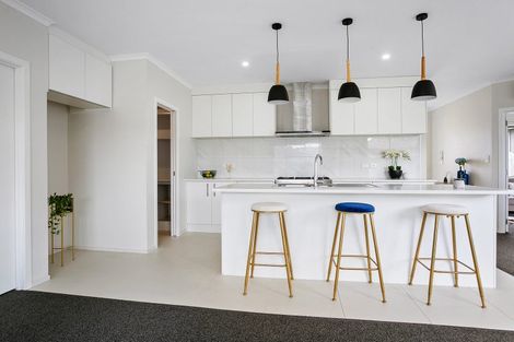 Photo of property in 6 Hehan Close, Cambridge, 3434