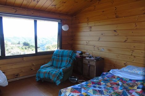 Photo of property in 18 Glamorgan Street, Northland, Wellington, 6012