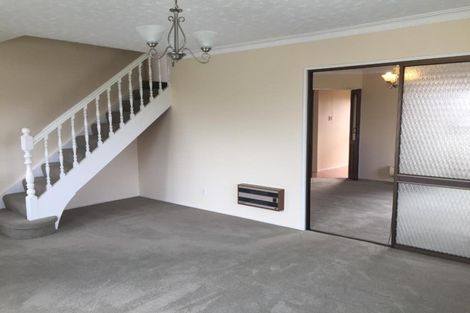 Photo of property in 4 Sayers Crescent, Ilam, Christchurch, 8041