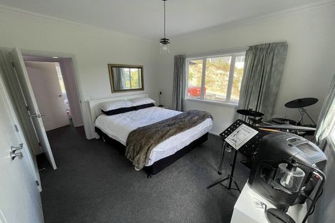 Photo of property in 33 Dominion Park Street, Johnsonville, Wellington, 6037