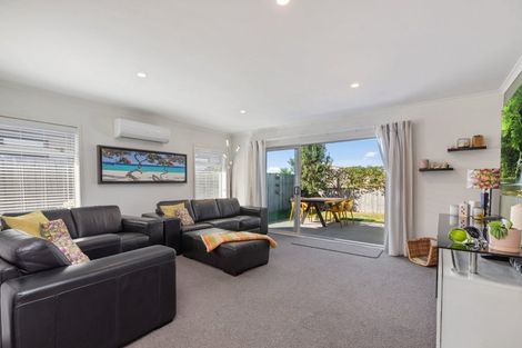 Photo of property in 45 Dunkeld Drive, Papamoa, 3118