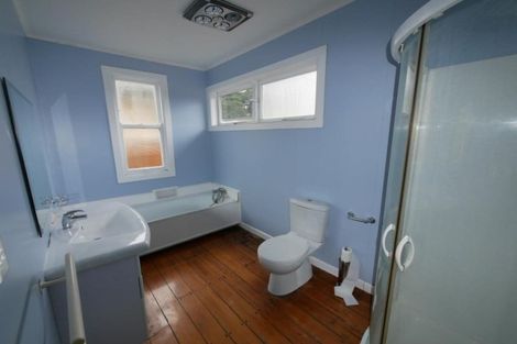 Photo of property in 17 Shirley Avenue, Papakura, 2110