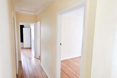 Photo of property in 52 Sunny Grove, Wainuiomata, Lower Hutt, 5014