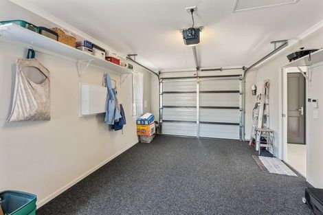 Photo of property in 12 Mcgregor Place, Paraparaumu, 5032
