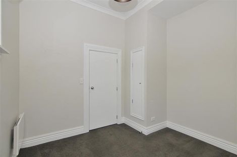 Photo of property in 17 Hamilton Road, Hataitai, Wellington, 6021