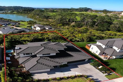 Photo of property in 82 Pohutukawa Parade, Riverhead, 0820