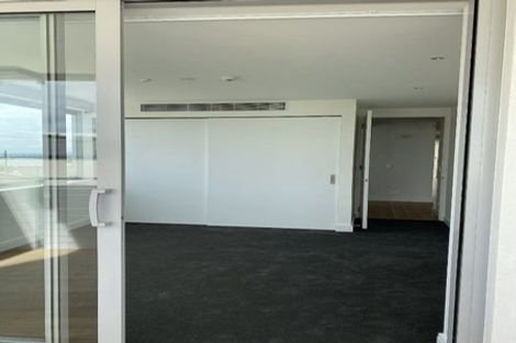 Photo of property in 302/15 Rawene Road, Birkenhead, Auckland, 0626