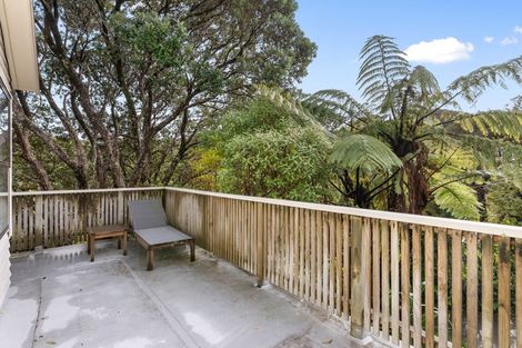 Photo of property in 38 Montgomery Avenue, Karori, Wellington, 6012