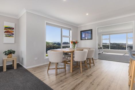 Photo of property in 6 Stunsail Lane, Whitby, Porirua, 5024