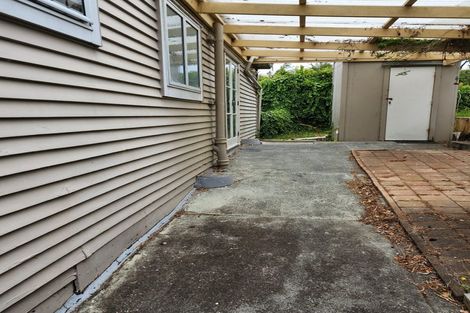Photo of property in 1a Hythe Terrace, Mairangi Bay, Auckland, 0630