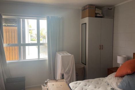 Photo of property in 107 Ryder Crescent, Levin, 5510