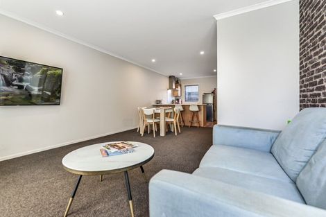Photo of property in 13u2 Palmerston Street, Hamilton Central, Hamilton, 3204