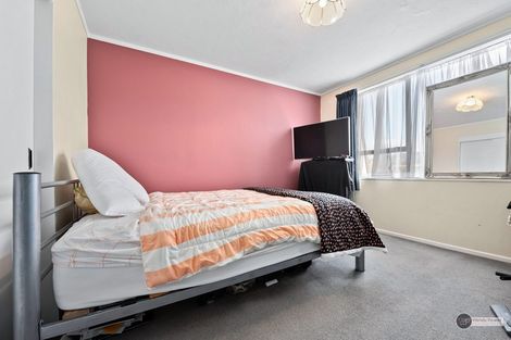 Photo of property in 5 Kowhai Street, Naenae, Lower Hutt, 5011