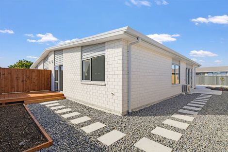 Photo of property in 2/11 Landing Road, Whakatane, 3120