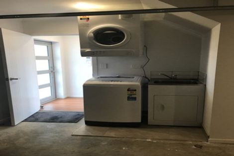 Photo of property in 59u4 May Street, Hamilton East, Hamilton, 3216