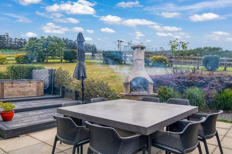 Photo of property in 306a Inland Road, Helensville, 0875