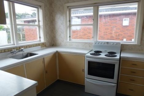 Photo of property in 23u2 Trafalgar Street, Johnsonville, Wellington, 6037