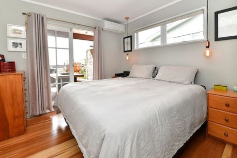 Photo of property in 7 Norfolk Road, Stanmore Bay, Whangaparaoa, 0932