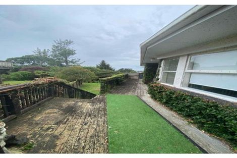 Photo of property in 443 Don Buck Road, Massey, Auckland, 0614