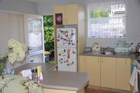 Photo of property in 2 Charlotte Lane, Woolston, Christchurch, 8062