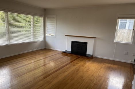 Photo of property in 95 Kervil Avenue, Te Atatu Peninsula, Auckland, 0610