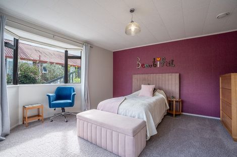 Photo of property in 13 Houhere Place, Pukete, Hamilton, 3200
