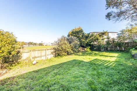 Photo of property in 49 Spinnaker Drive, Te Atatu Peninsula, Auckland, 0610